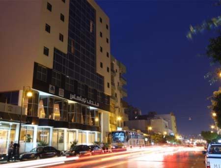 Thobacts Hotel Триполи Экстерьер фото
